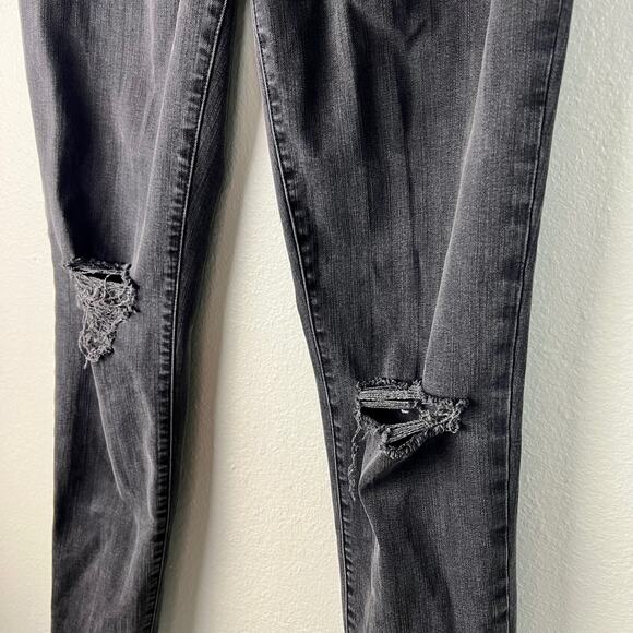 Madewell 9" High Rise Skinny Jean Distressed Black 31T Raw Hem - Picture 4 of 9